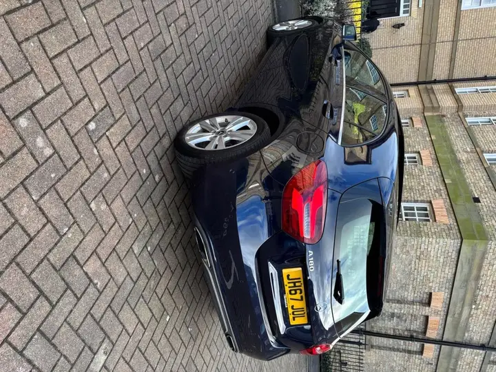 Mercedes-Benz A-Class 2017 photo 4