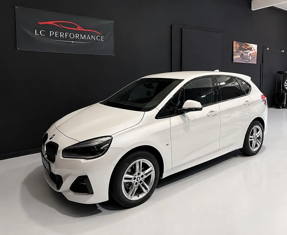 BMW 2 Series 2019 photo 2