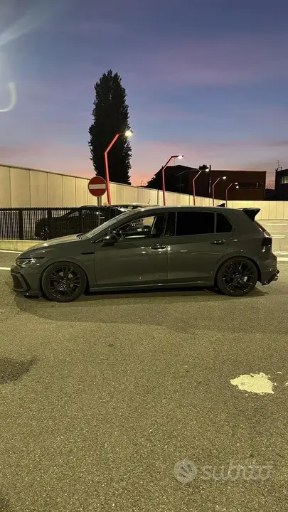 Volkswagen Golf 2022 photo 4