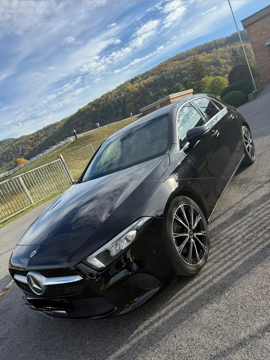 Mercedes-Benz Aklasse 2019 photo 3