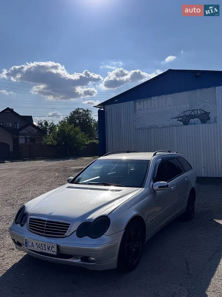 Mercedes-Benz C-Class 2001 photo 5