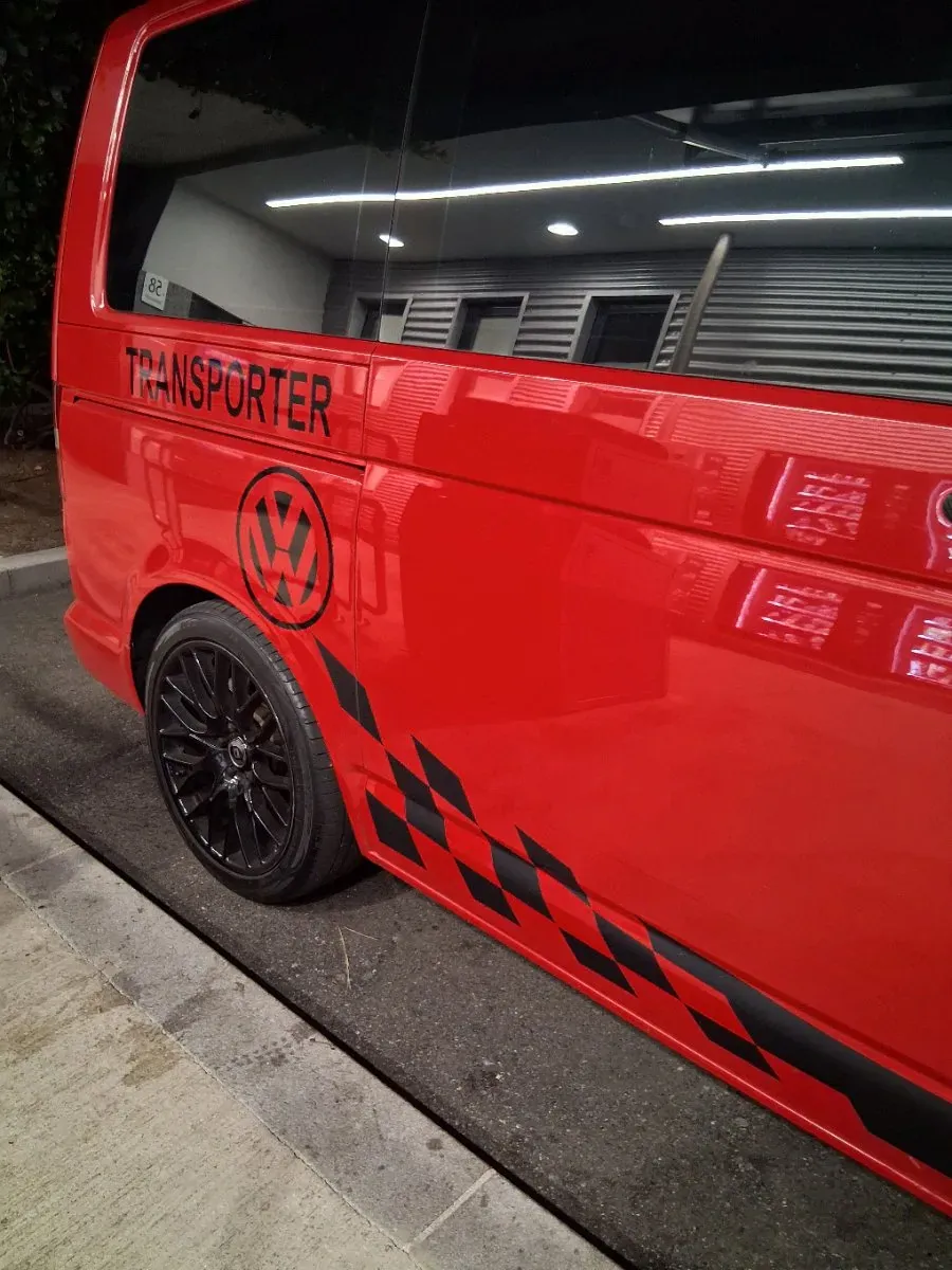 Volkswagen T5 2008 photo 2