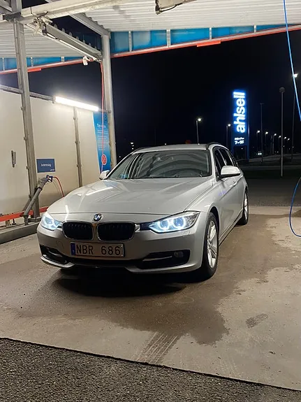 BMW 320D 2013 photo 2