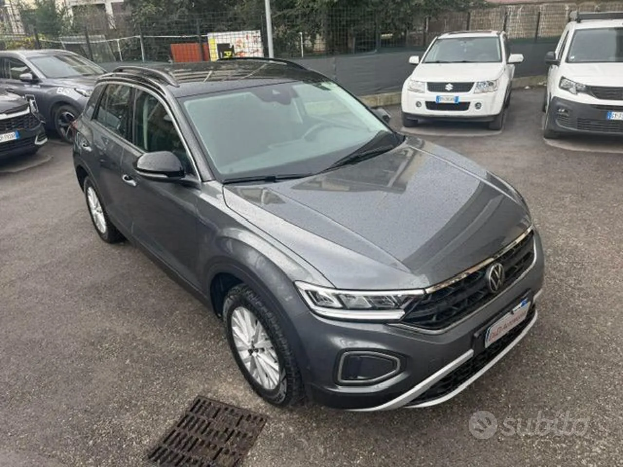 Volkswagen T-Roc 2023 photo 5
