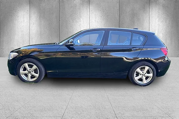 BMW 116D 2012 photo 2