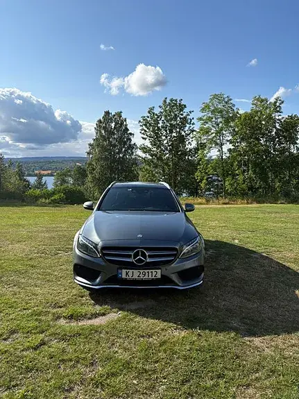 Mercedes-Benz C200 2017 photo 2