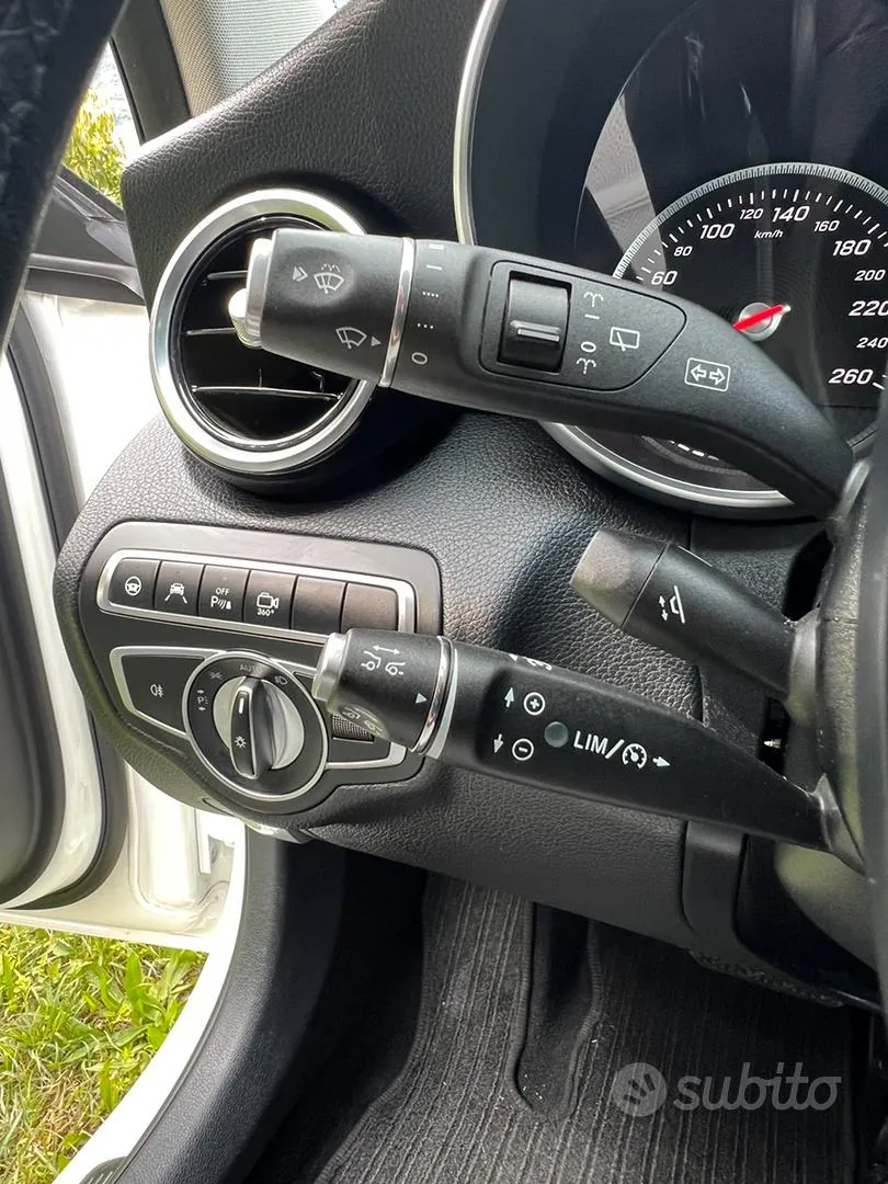 Mercedes-Benz C-Class 2018 photo 5