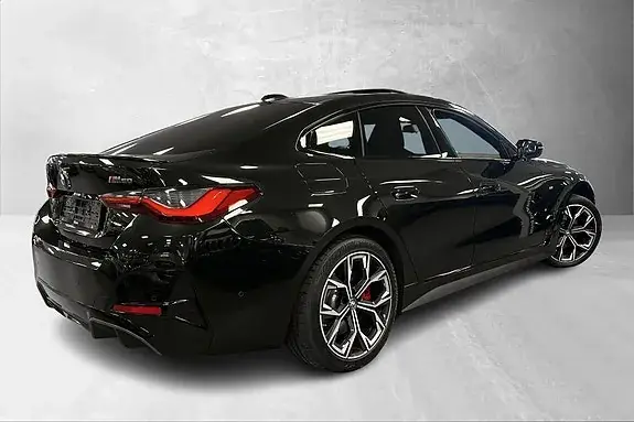 BMW I4 2024 photo 3