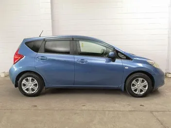 Nissan Note 2014 photo 4