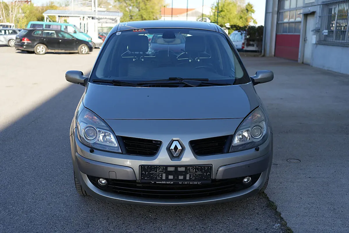 Renault Scenic 2008 photo 2