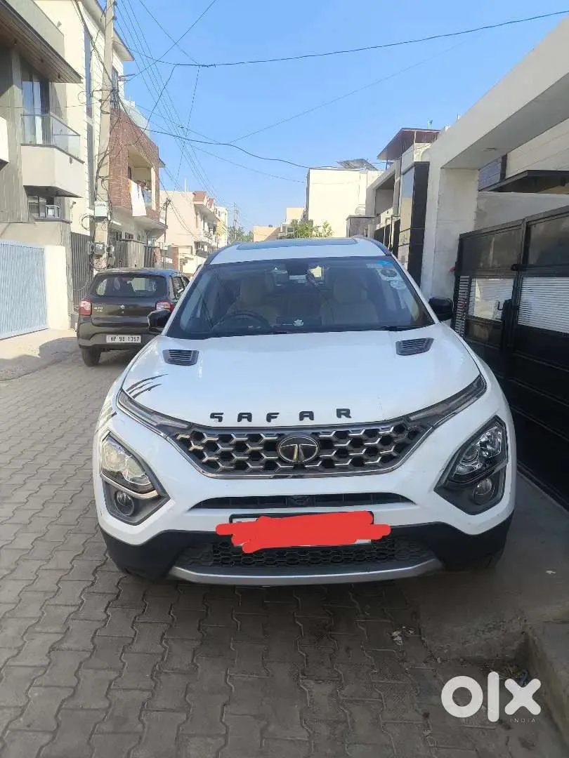 Tata Safari