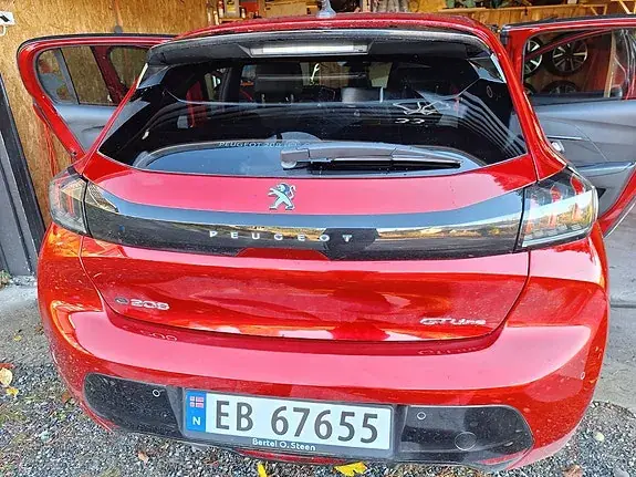 Peugeot 208 2020 photo 4