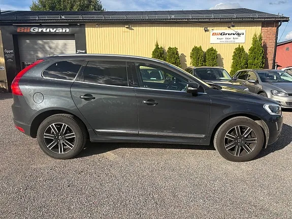 Volvo Xc60 2017 photo 2
