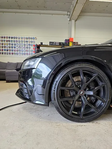 Audi Rs5 2011 photo 5