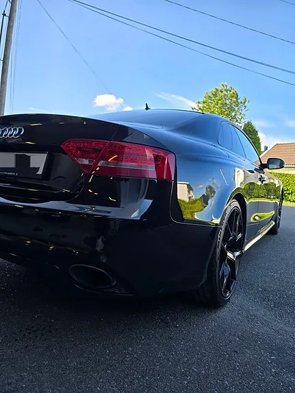 Audi Rs5 2011 photo 3