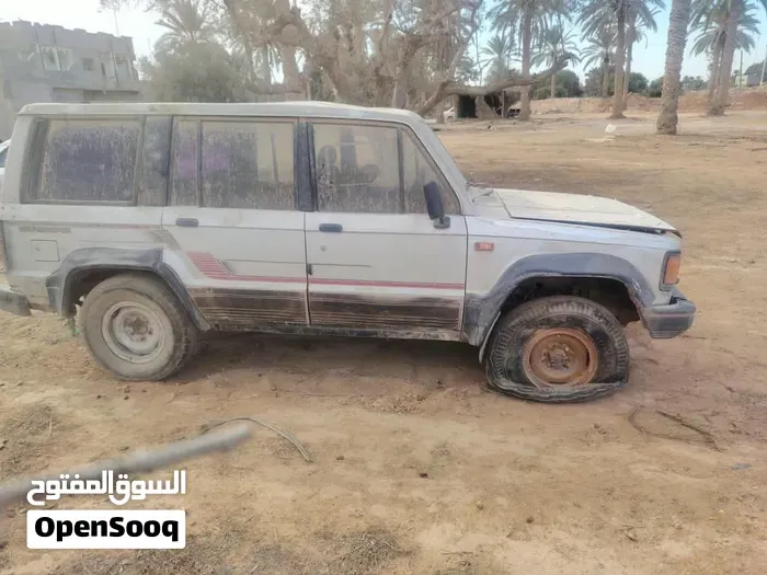Isuzu Trooper 2002 photo 3
