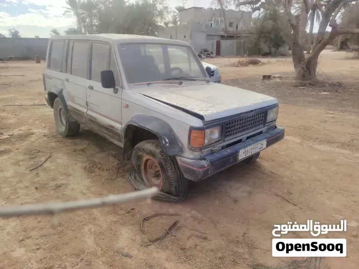 Isuzu Trooper 2002 photo 2
