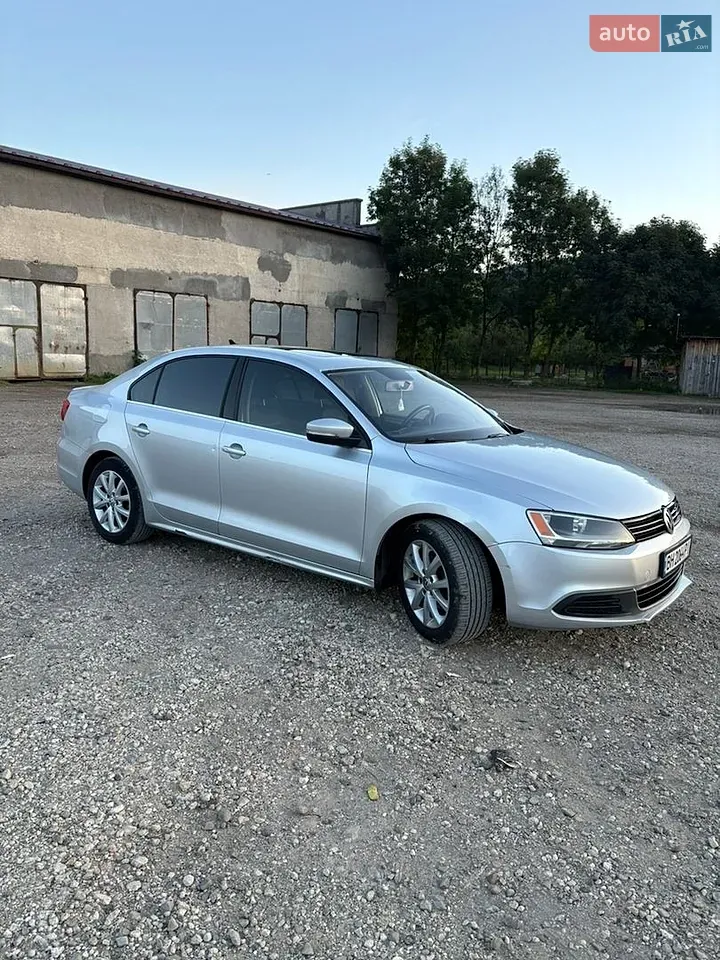 Volkswagen Jetta 2014 photo 2
