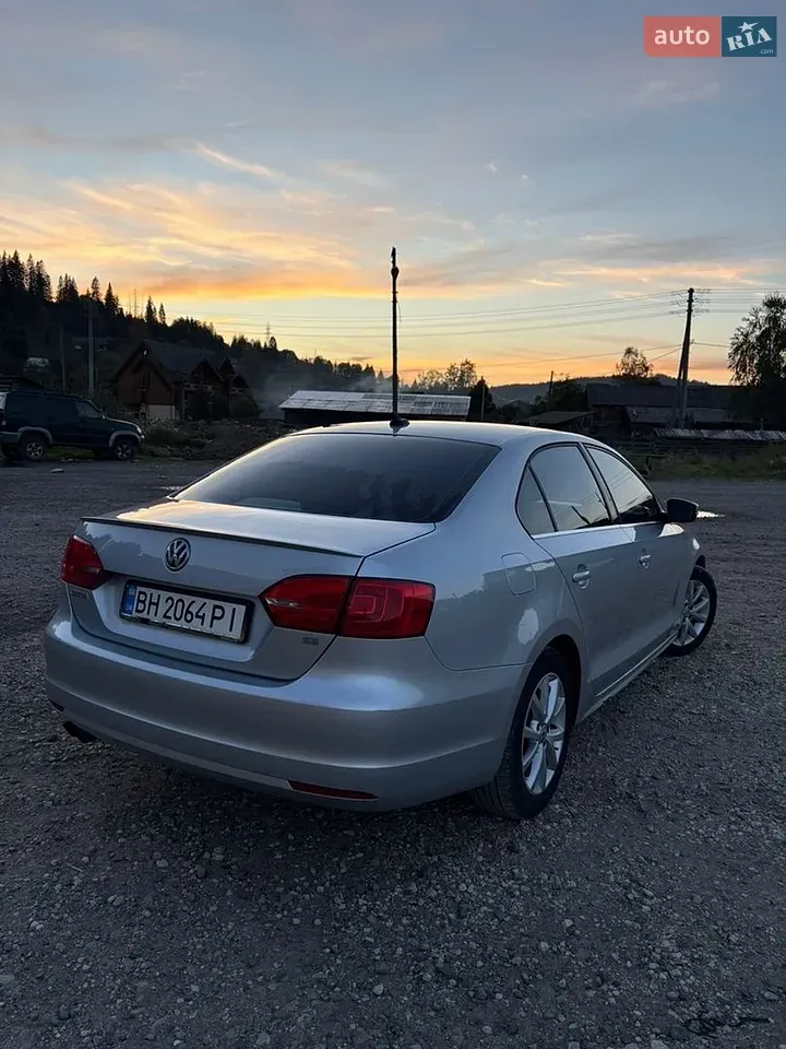 Volkswagen Jetta 2014 photo 4