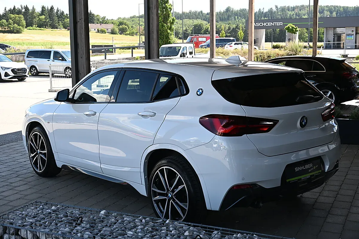 BMW X2 2023 photo 3