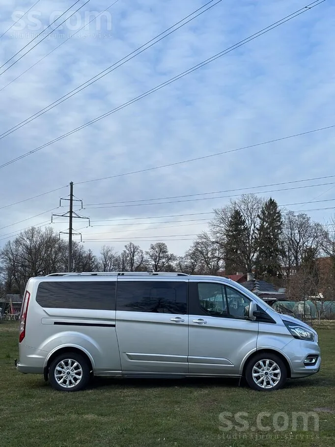 Ford Tourneo Custom 2019 photo 3