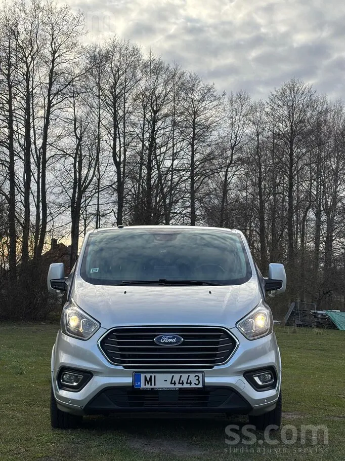 Ford Tourneo Custom 2019 photo 5