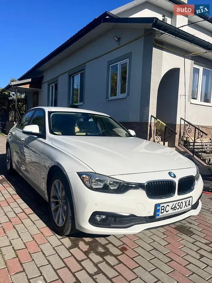 BMW 3 Series 2016 photo 2