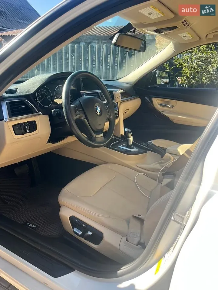 BMW 3 Series 2016 photo 3