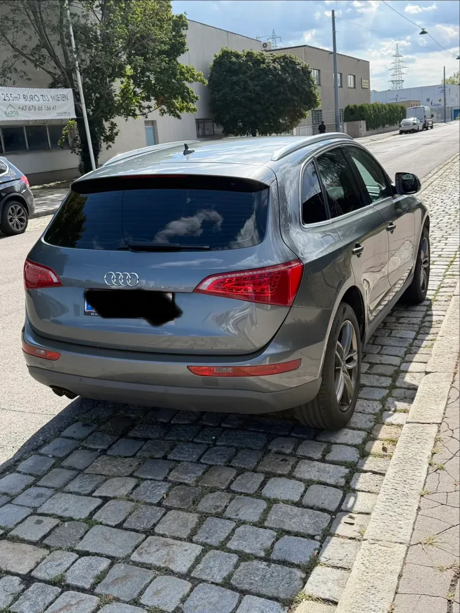 Audi Q5 2012 photo 3