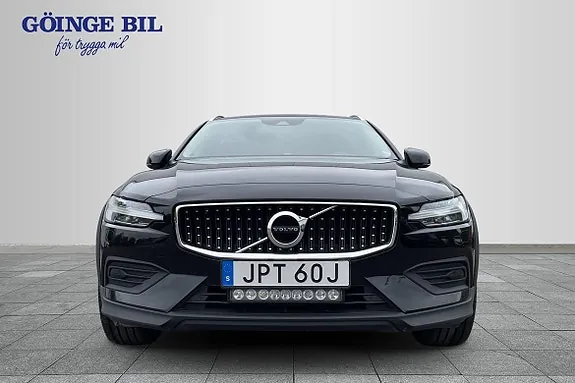 Volvo V60 Cross Country 2022 photo 3