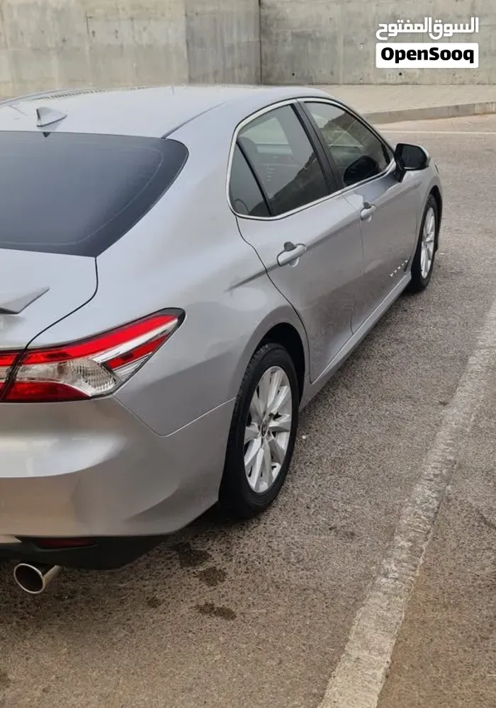 Toyota Camry 2020 photo 3