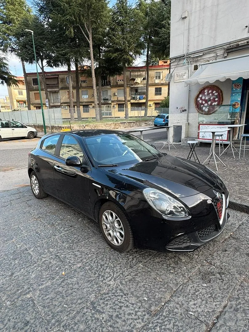 Alfa Romeo Giulietta 2017 photo 4