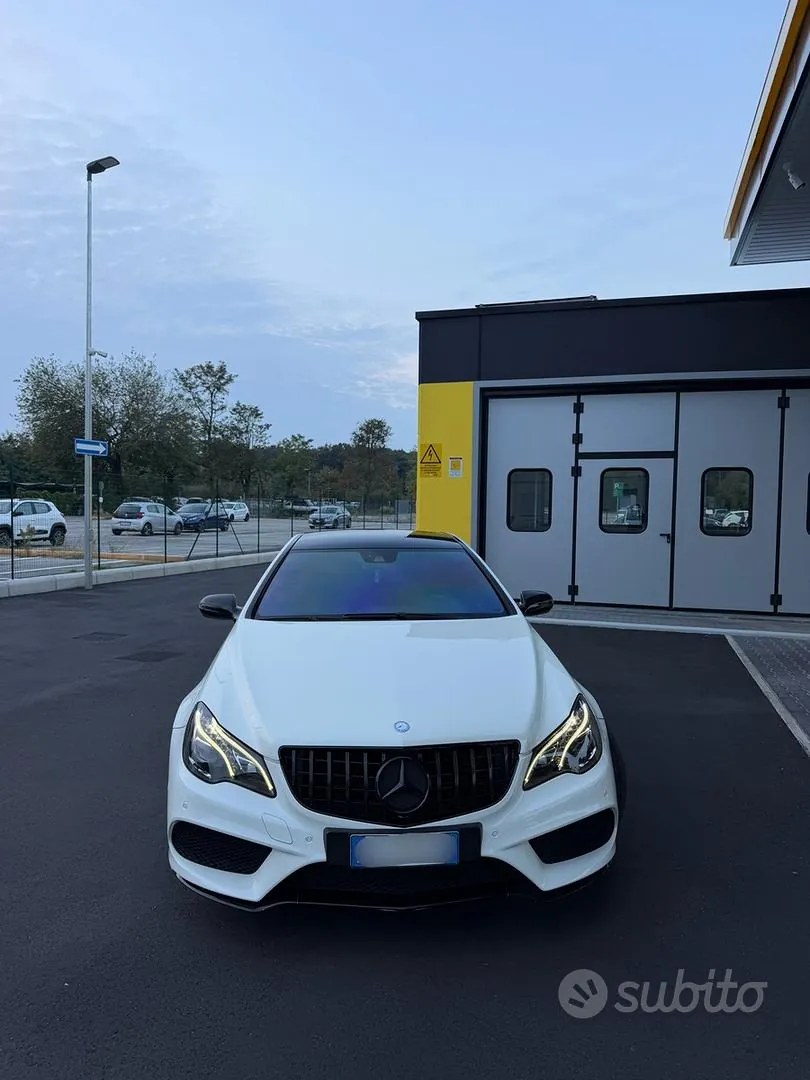 Mercedes-Benz E-Class 2010 photo 4