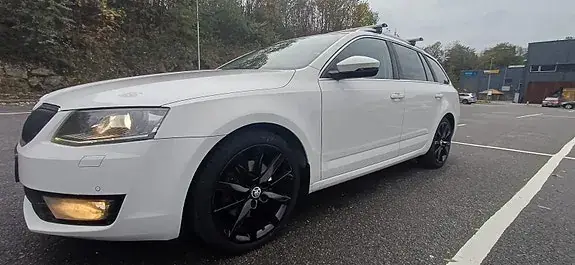 Skoda Octavia 2014 photo 2