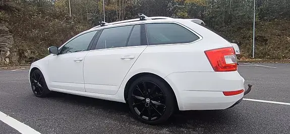 Skoda Octavia 2014 photo 3