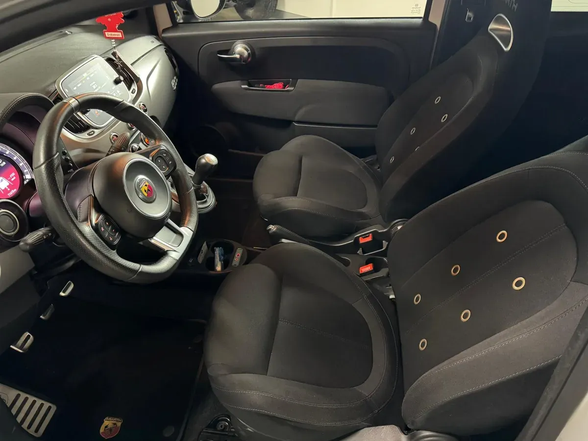 Abarth 500 2018 photo 3