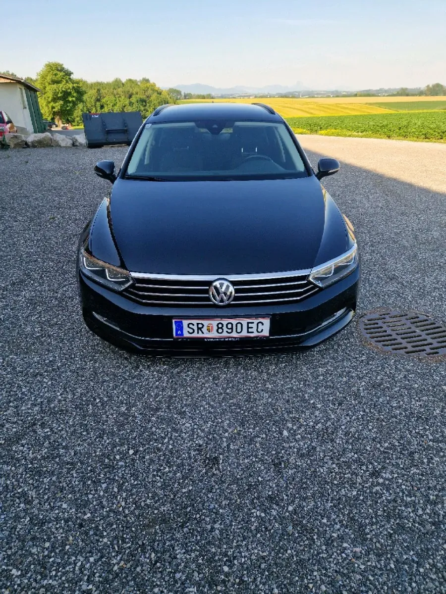 Volkswagen Passat 2017 photo 2