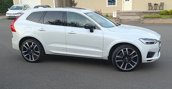 Volvo Xc60 2018 photo 3