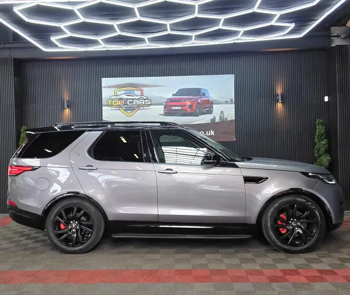Land Rover Discovery 2019 photo 3