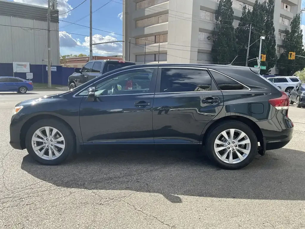 Toyota Venza 2013 photo 4