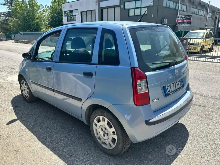 Fiat Idea 2006 photo 4