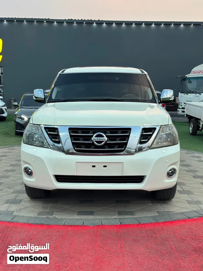 Nissan Patrol 2012 photo 4