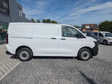Volkswagen T7 Transporter 2025 photo 3