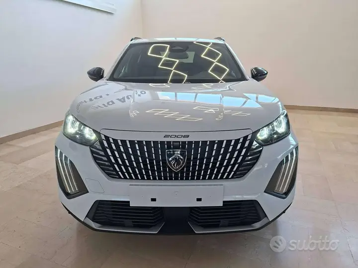 Peugeot 2008 2026 photo 2
