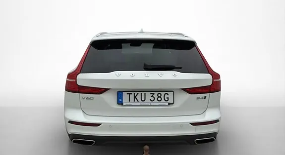 Volvo V60 Cross Country 2022 photo 5