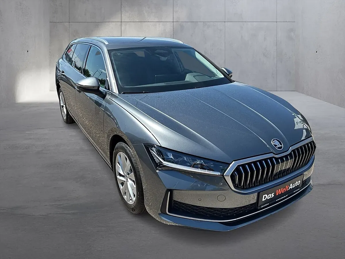 Skoda Superb 2025 photo 3
