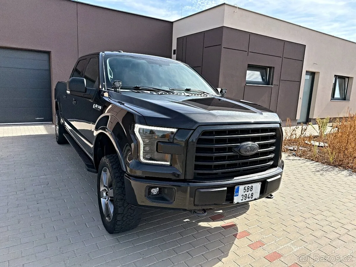 Ford F-150 2015 photo 2