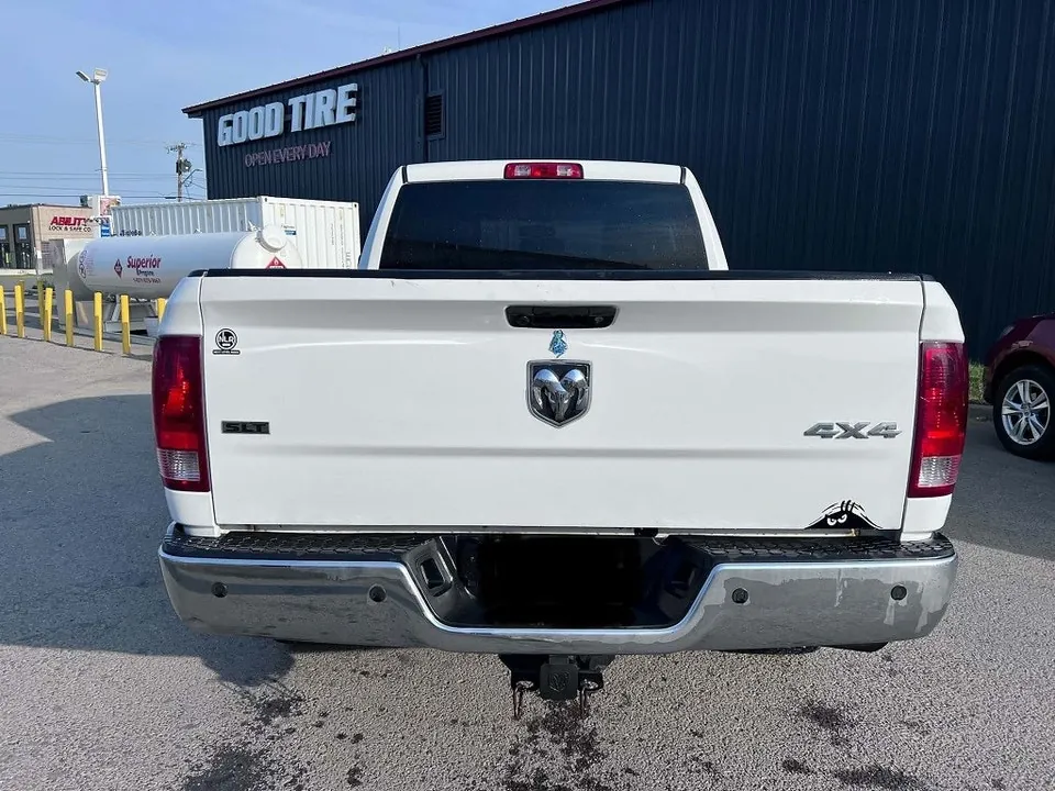Dodge Ram 1500 2011 photo 5