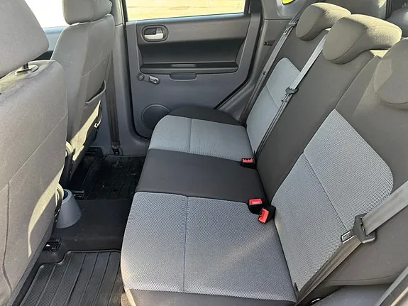 Mitsubishi Colt 2011 photo 5