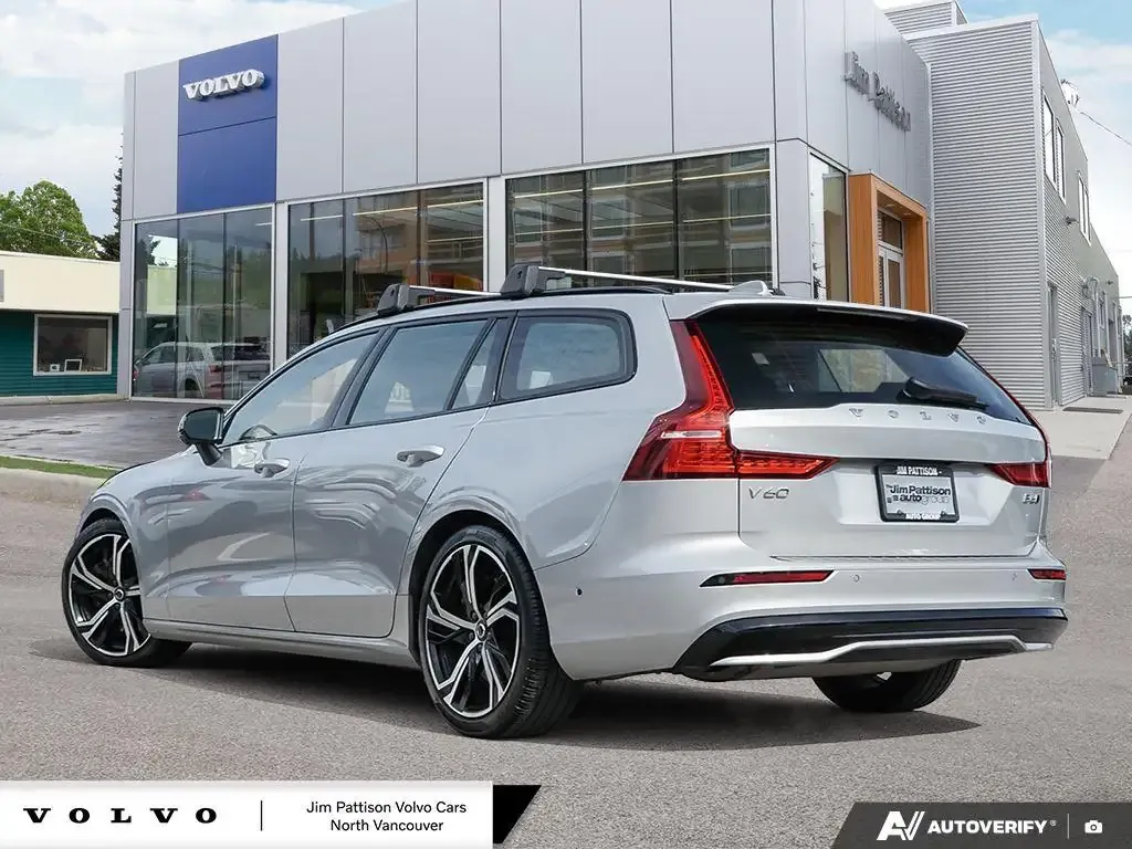 Volvo V60 2023 photo 4